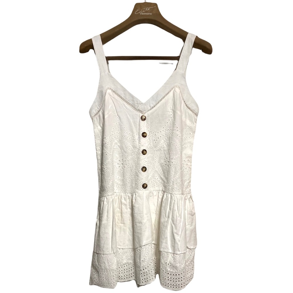 🔥SM•NWT•PAPER HEART•BEAUTIFUL WHITE EYELET LACE SUMMER DRESS🔥
